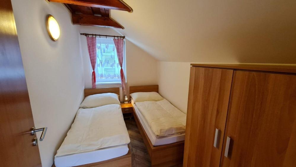 Chata pod Chopkom Tále Exteriér fotografie